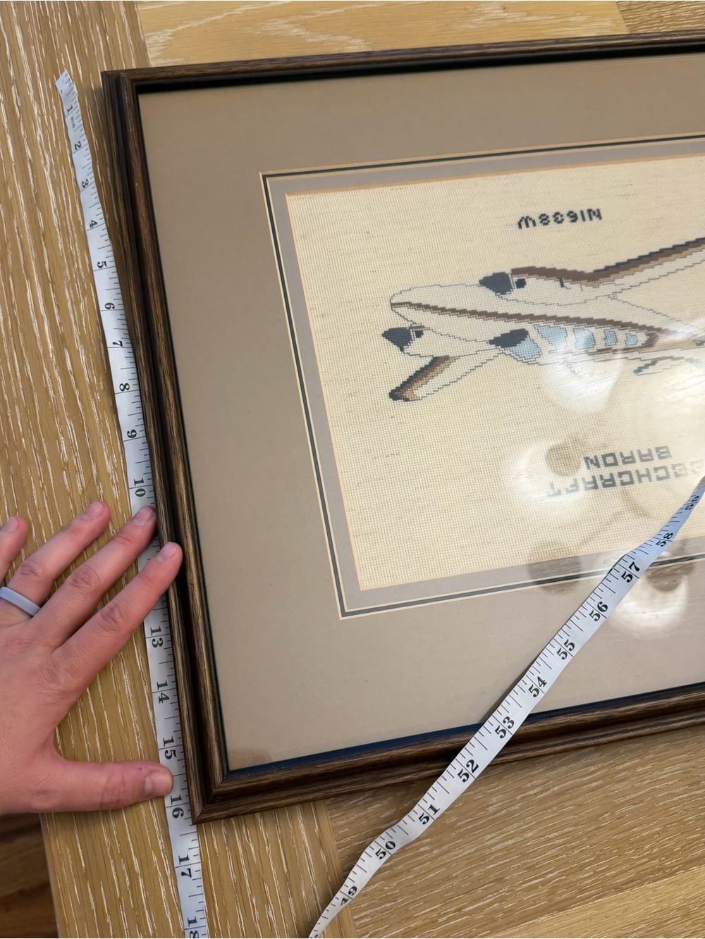 Vintage Framed Embroidered Beechcraft Baron Airplane - Picture 7 of 7